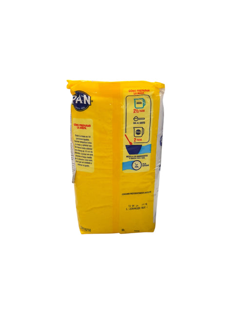 PAN Pre-Cooked White Corn Meal - 1kg Back