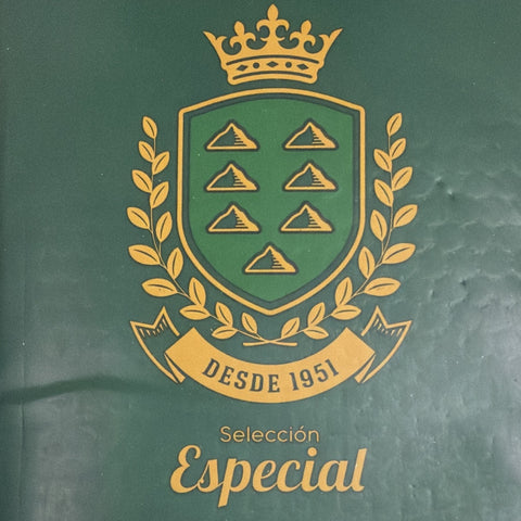 Canarias Seleccion Especial 1 kg crest close-up, desde 1951